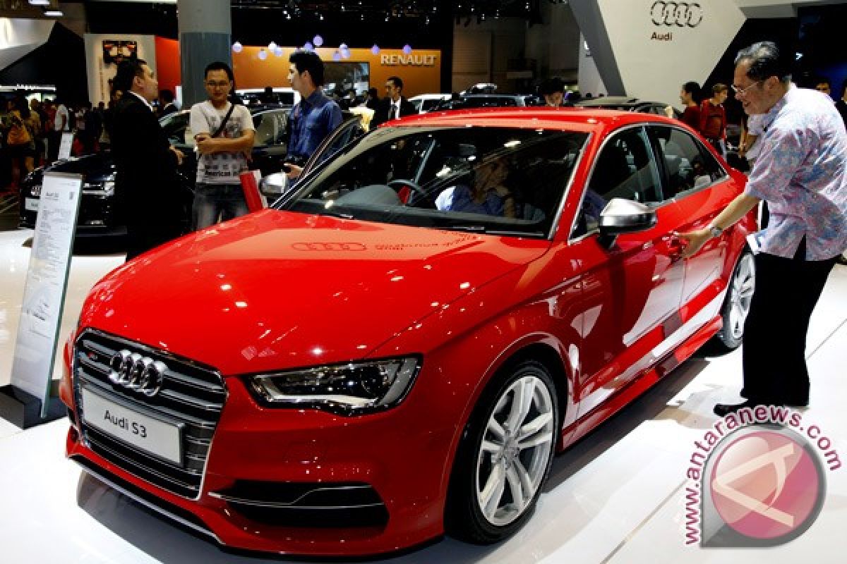 Audi luncurkan sedan Audi S3
