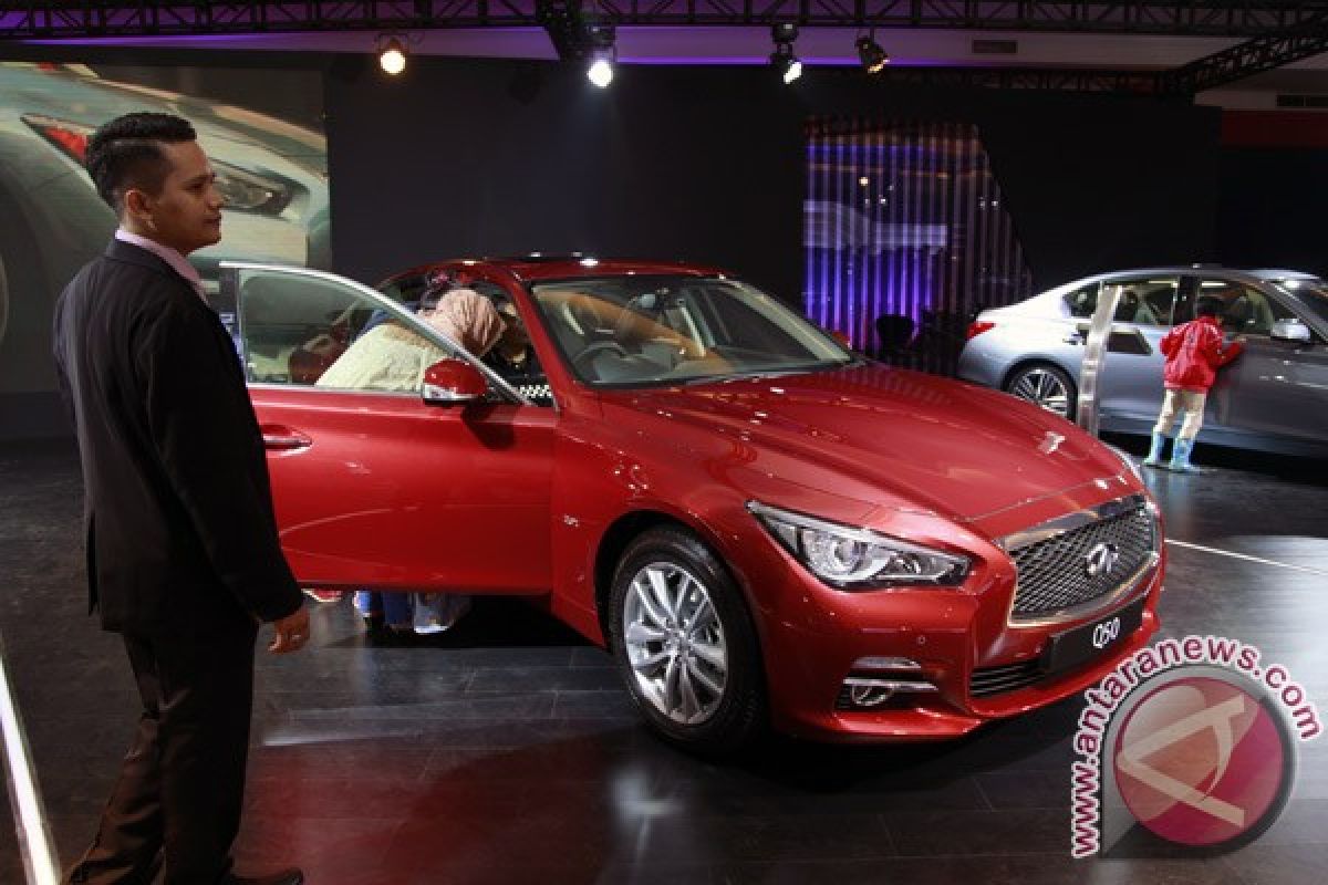 Infiniti Q50 ramaikan pasar mobil premium