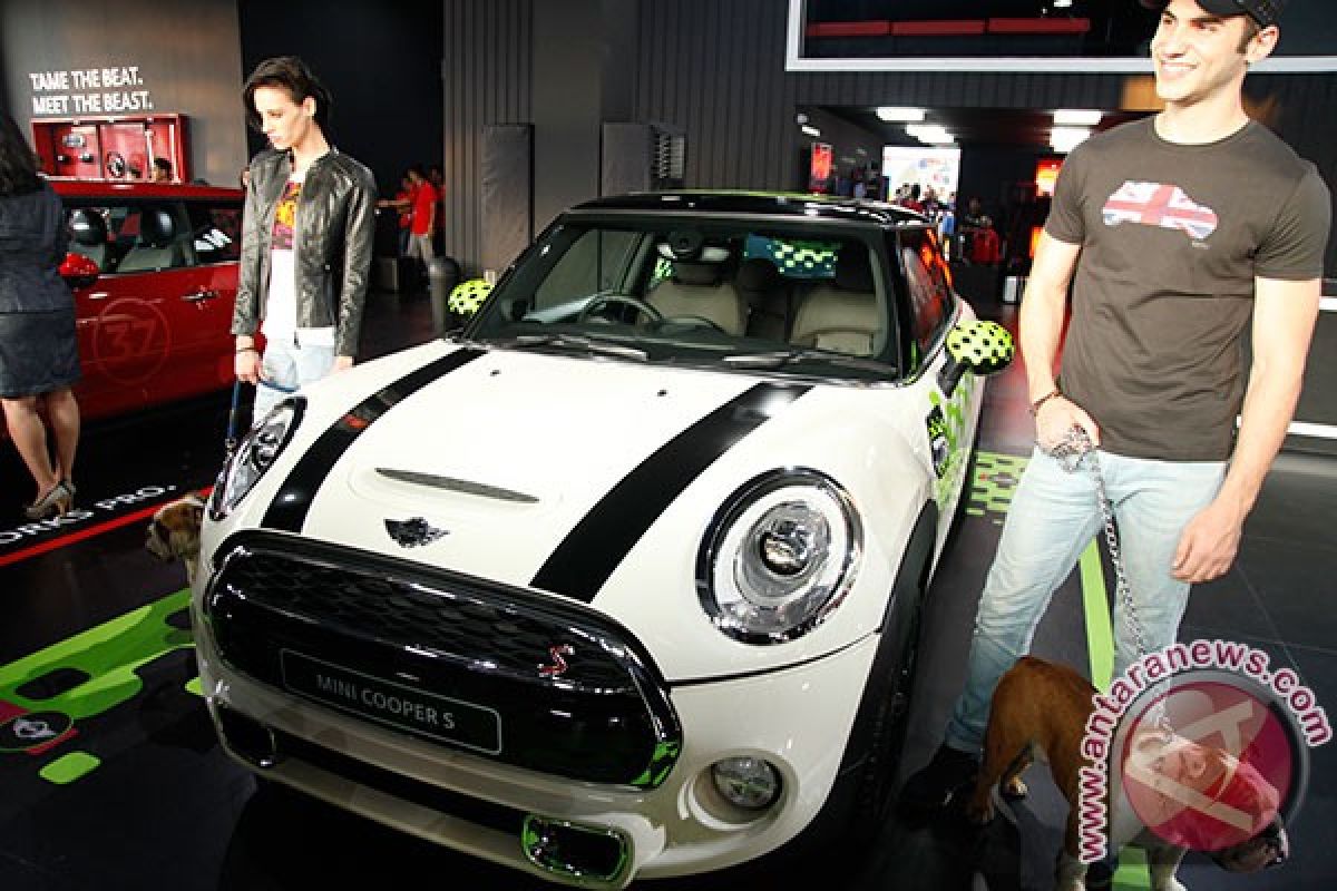 110 MINI terjual selama IIMS 2014