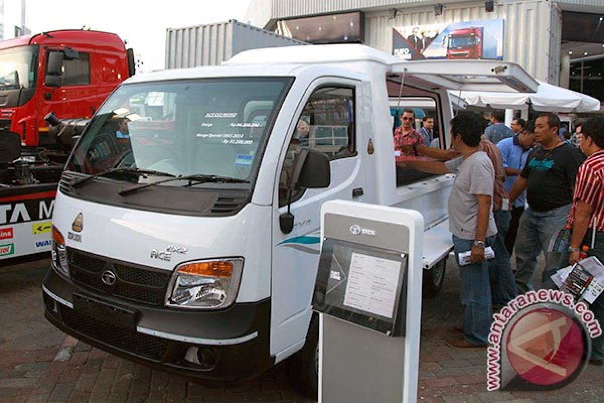 Tata Ace EX2 sabet Produk WOW Otomotif