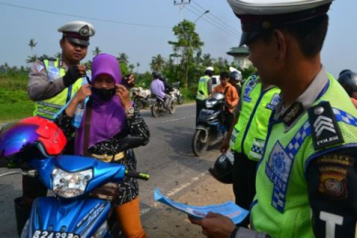 Satlantas Sambas : Jangan Berikan Motor Kepada Anak