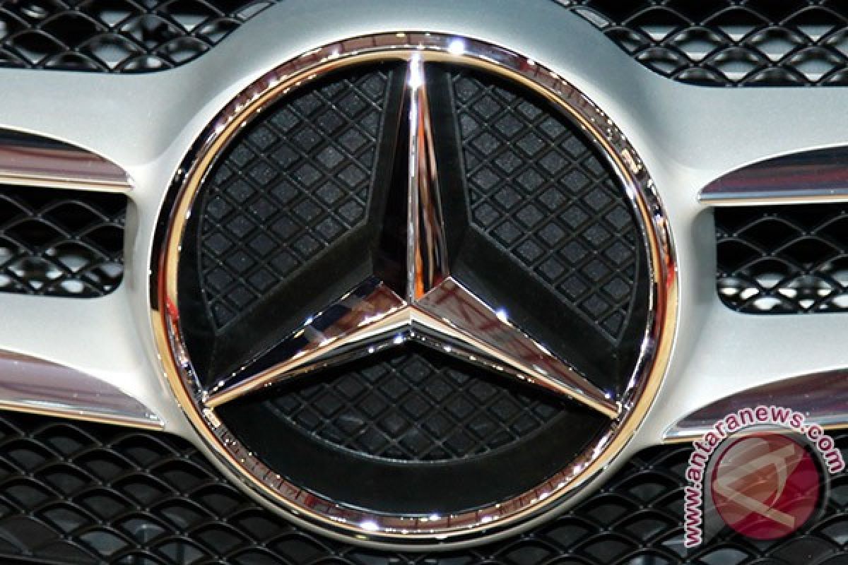 Otoritas transportasi Jerman minta Daimler "recall" Mercy model van diesel