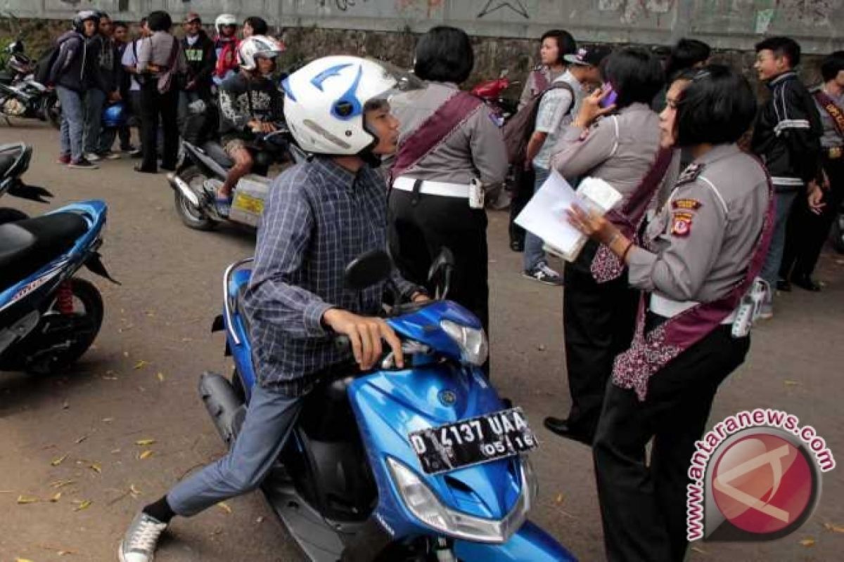 Sekolah di Muntok Apresiasi Razia Sepeda Motor Pelajar