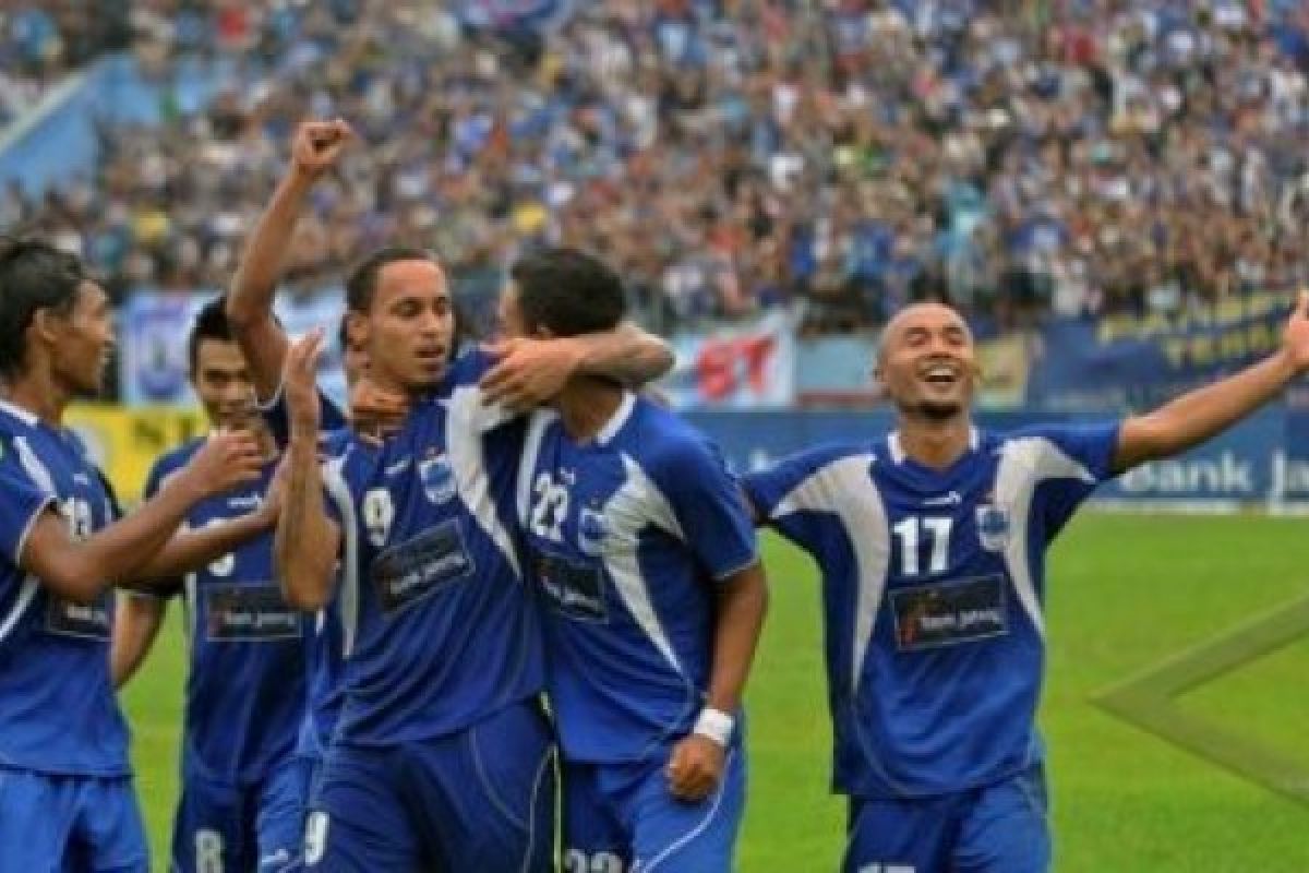 PSIS Tundukkan Persikabo 5-1