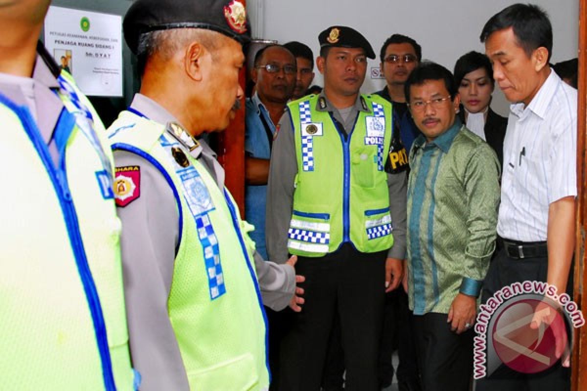 Mantan Bupati Bogor diancam 20 tahun penjara