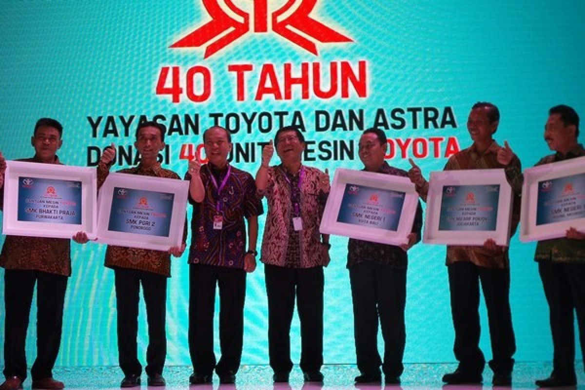 YTA donasikan 40 mesin Toyota untuk SMK