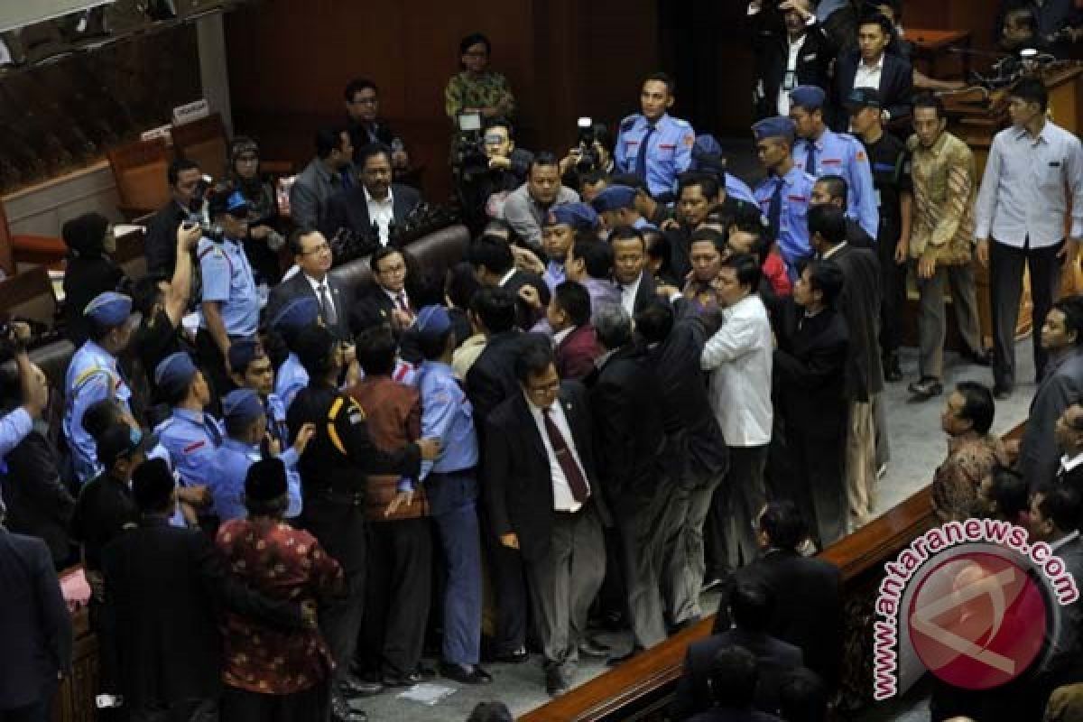 UU Pilkada Langsung Digugat ke MK