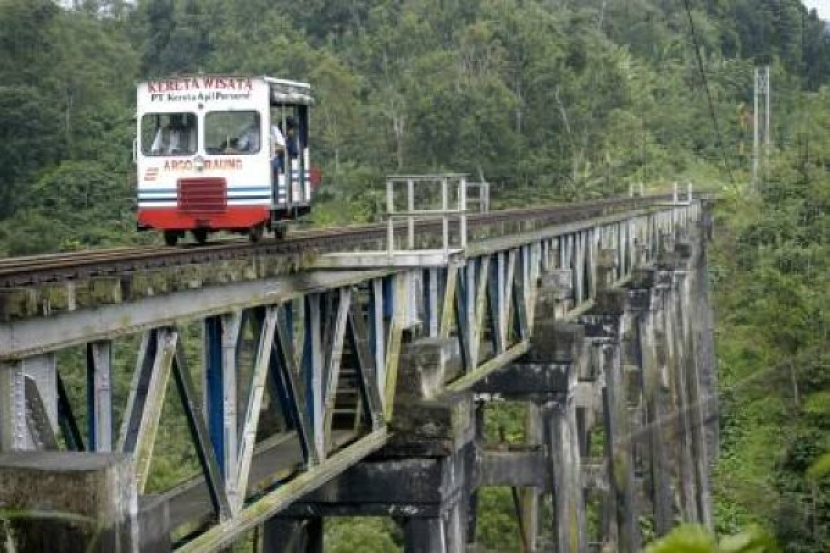 KA Komuter Kedungsepur Diluncurkan