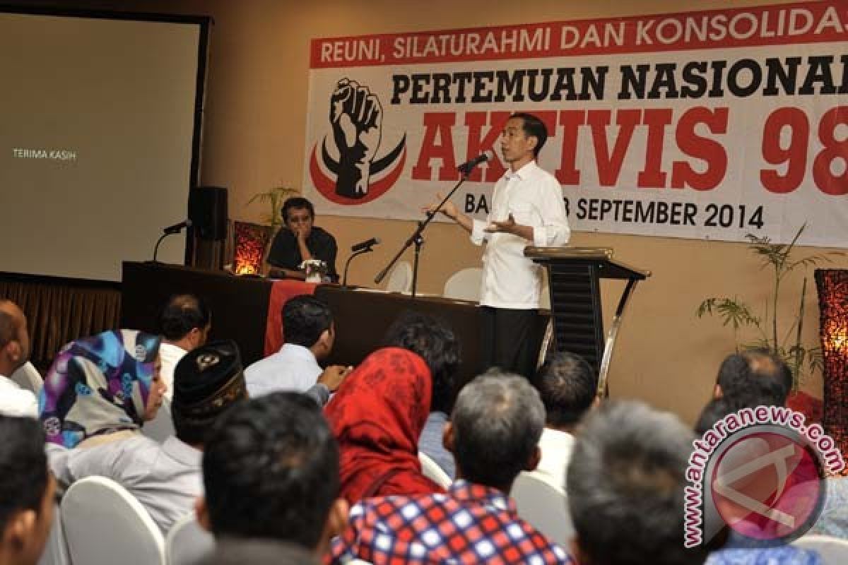Jokowi harus dorong kebangkitan ekonomi rakyat