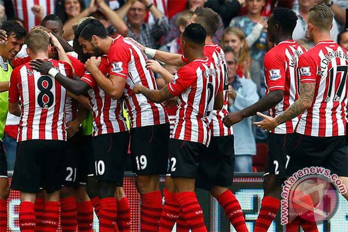 Southampton dan Palace menang, Sunderland imbang