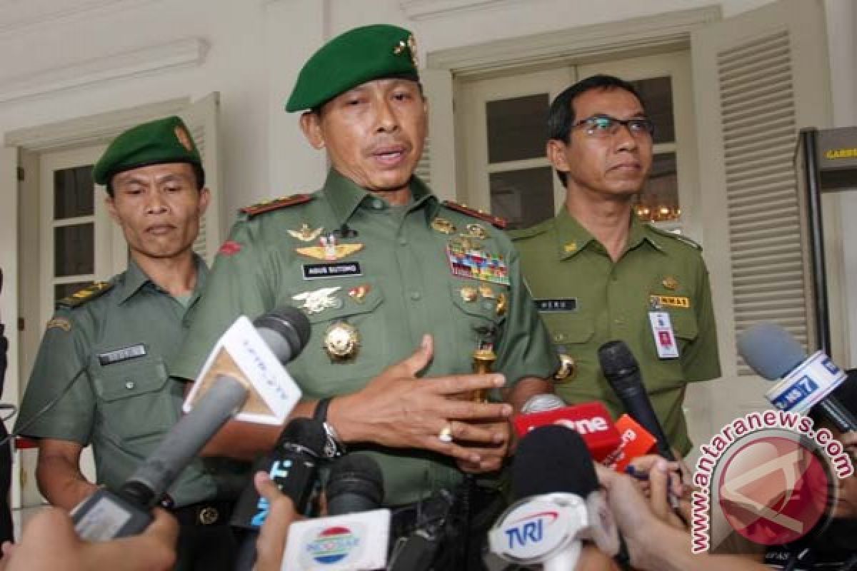 TNI tak gunakan senjata kecuali terpaksa