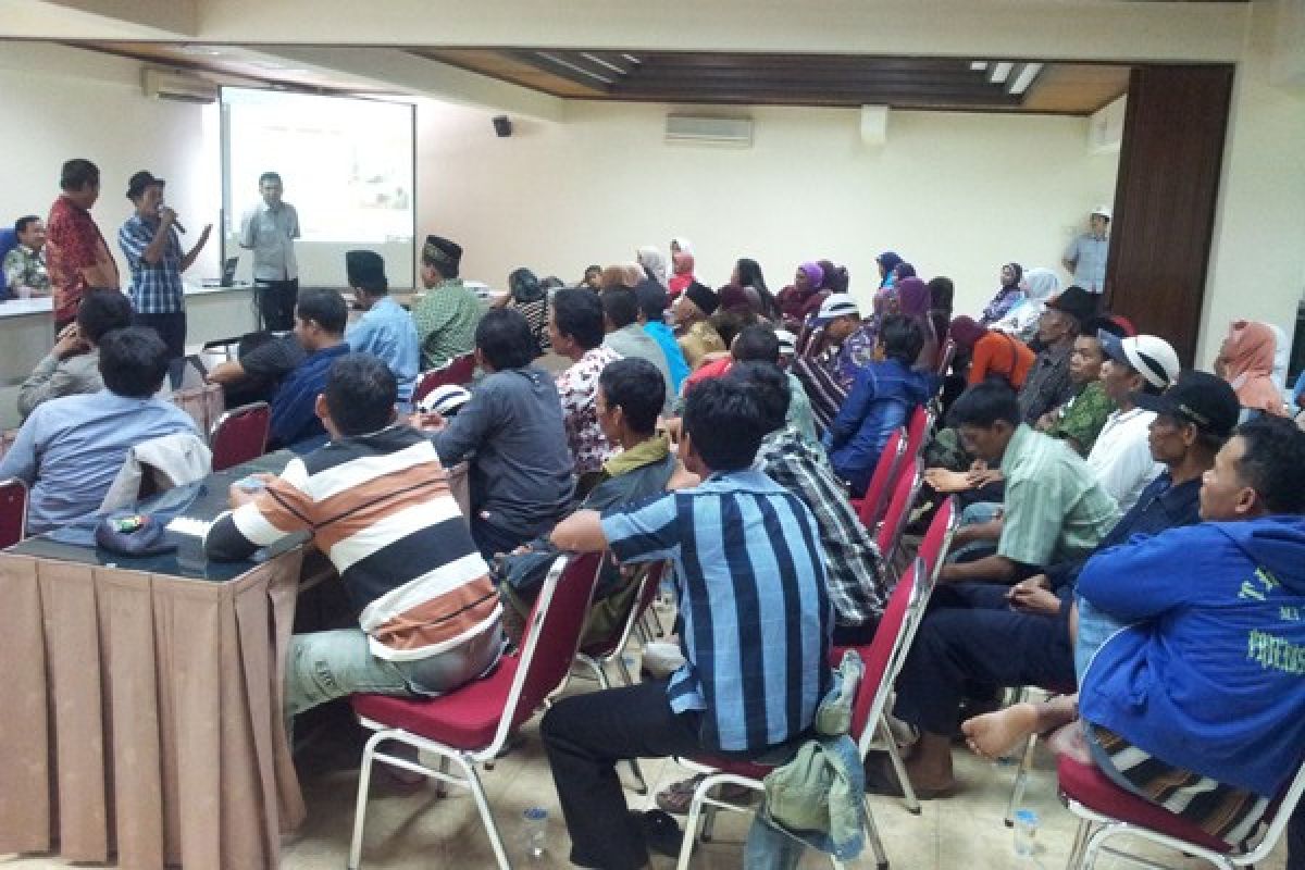 Warga Rembang Buktikan Pabrik Semen Indonesia Bermanfaat