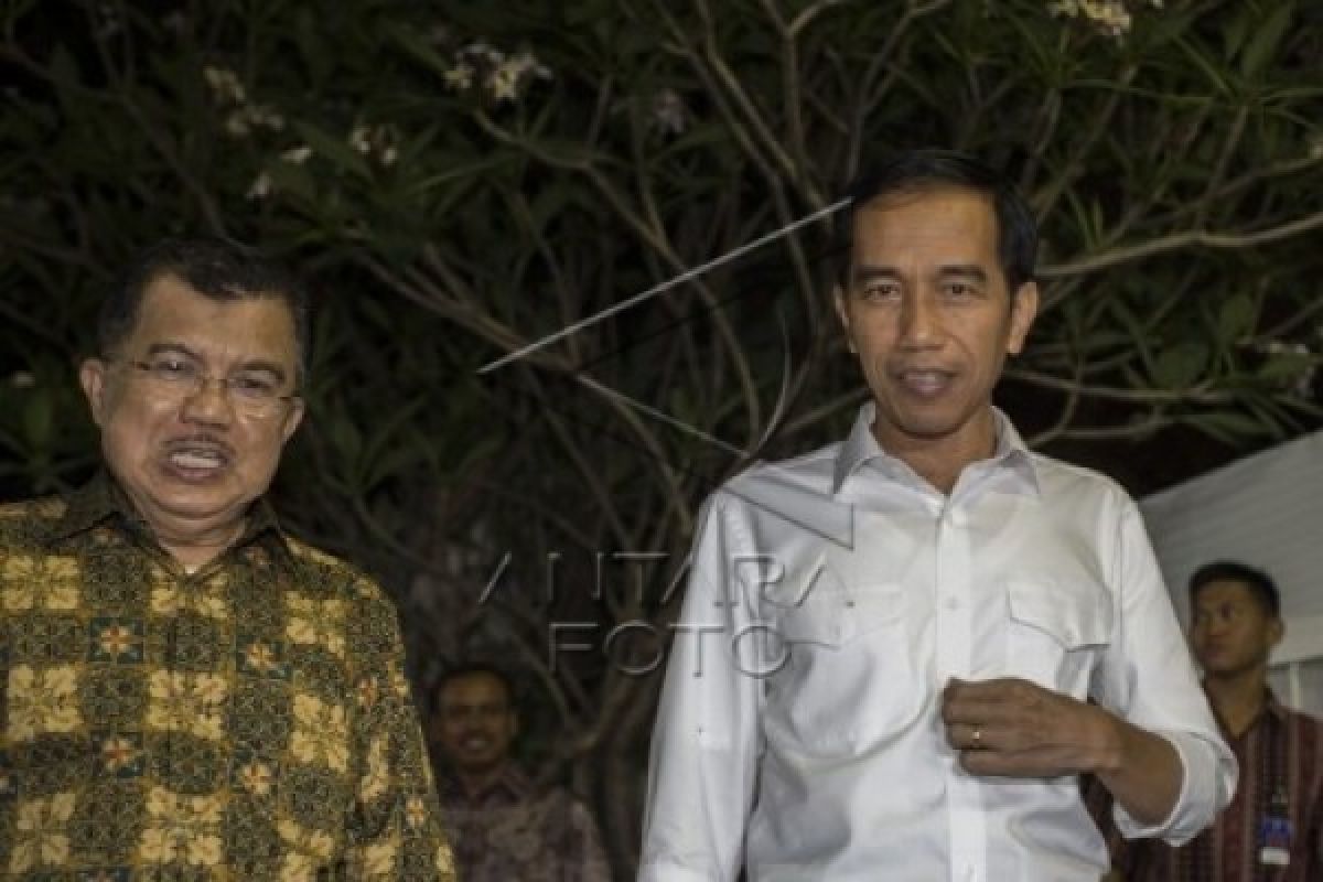 Jokowi Apresiasi Kelompok Kerja Tim Transisi