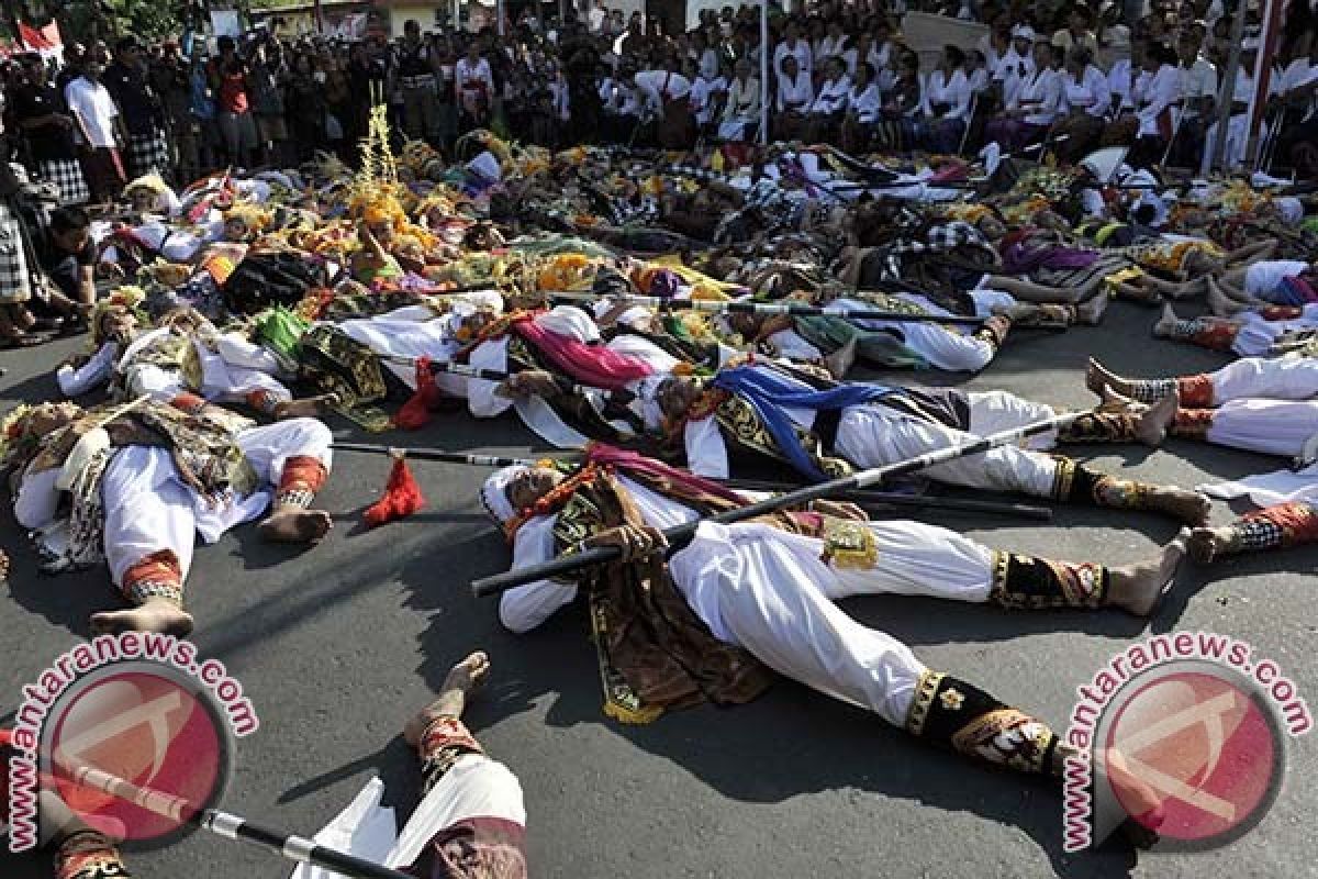 Festival Puputan Badung Diawali Pawai Obor