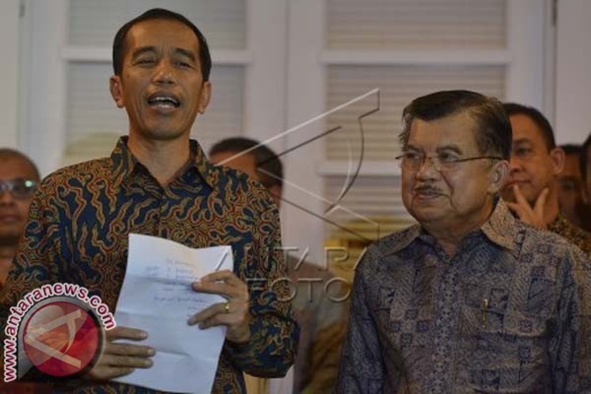 Jokowi Umumkan 16 Menterinya Berasal dari Parpol