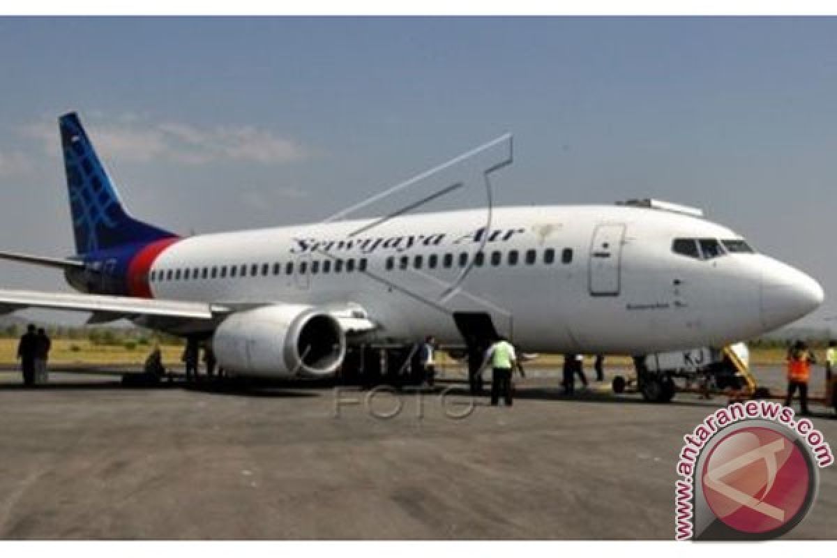 Sriwijaya Air Pecah Ban di Sultan Hasanuddin