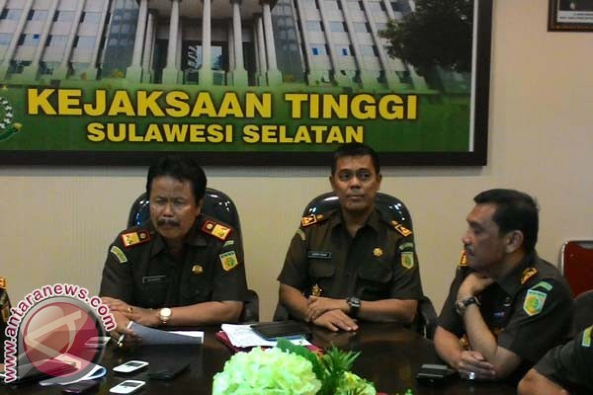 Kajati Sulsel Bantah Diperiksa Kejagung Terkait Gratifikasi 