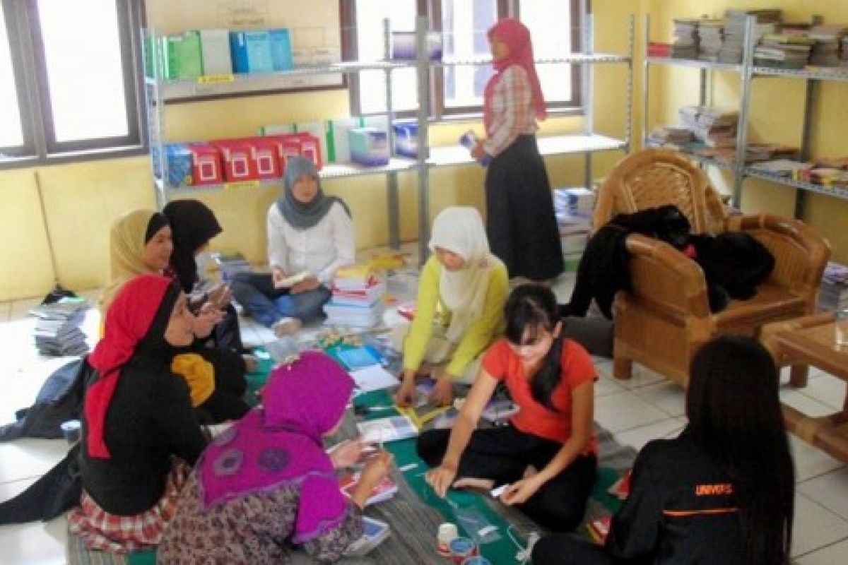 BPAD Banten Kembangkan Perpustakaan Desa Dan Kelurahan