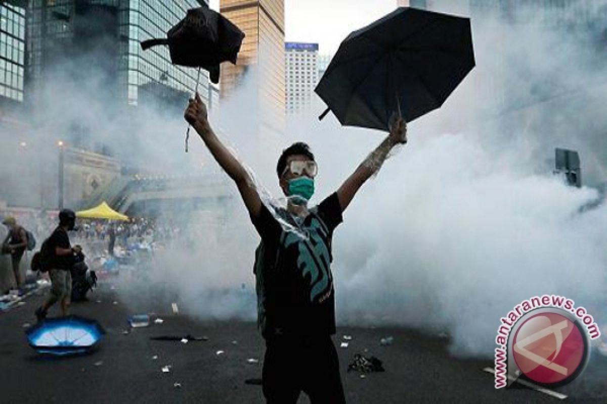 AS naikkan peringatan perjalanan atas kerusuhan di Hong Kong