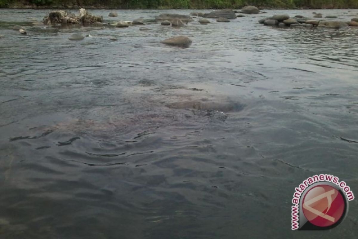 Warga keluhkan Sungai Ogan tercemar 