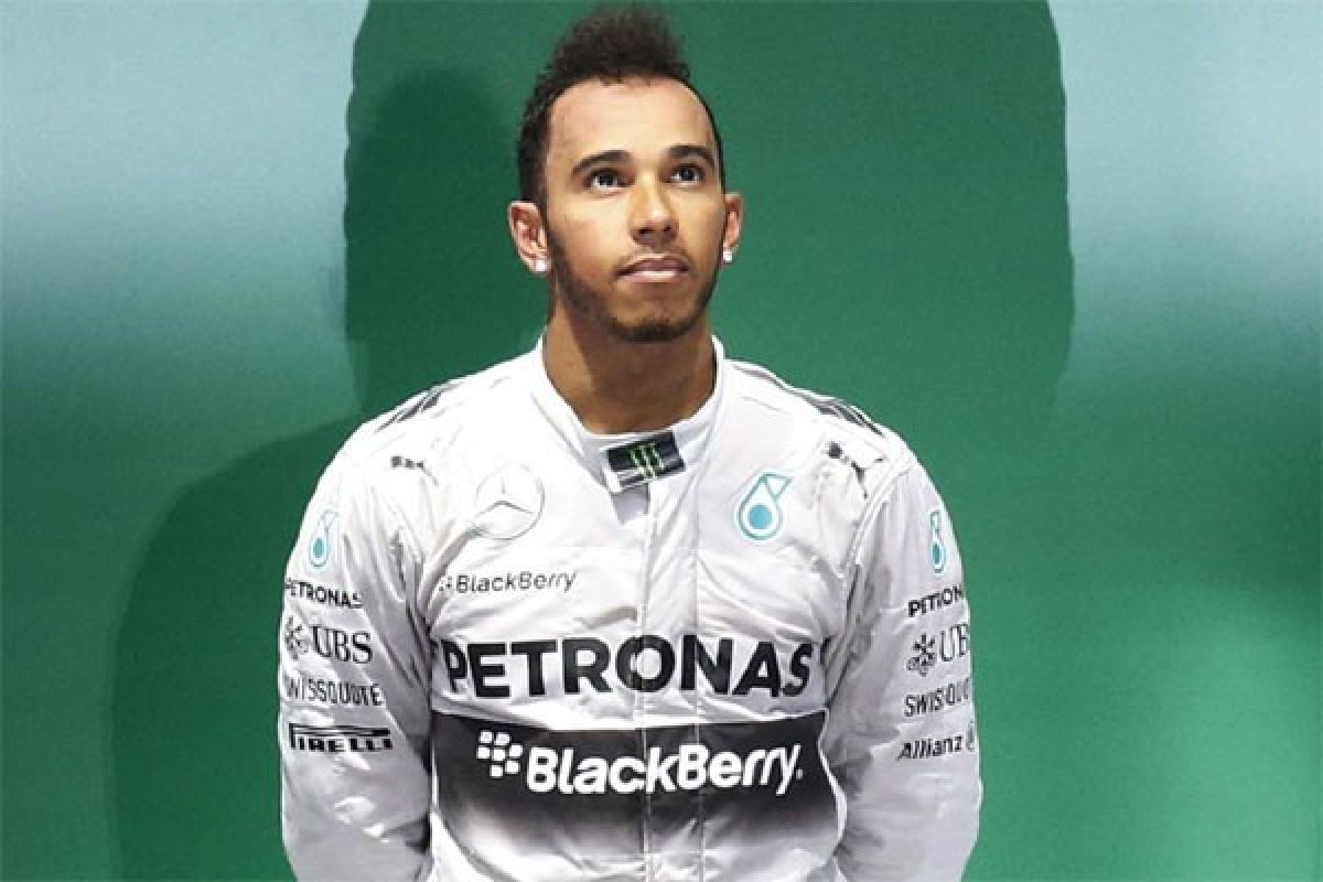Hamilton tercepat dalam latihan pertama di Abu Dhabi