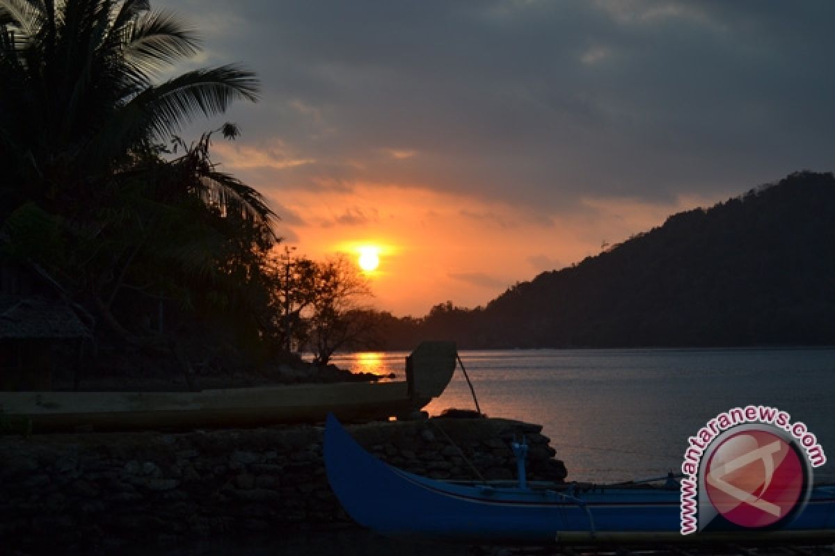 Kapal Pembawa Rombongan Pengantin Hilang