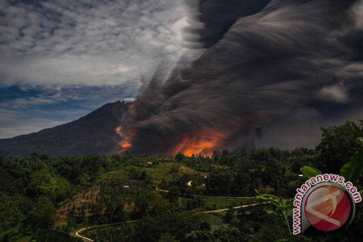 Gubernur diminta ambil kebijakan terkait Sinabung