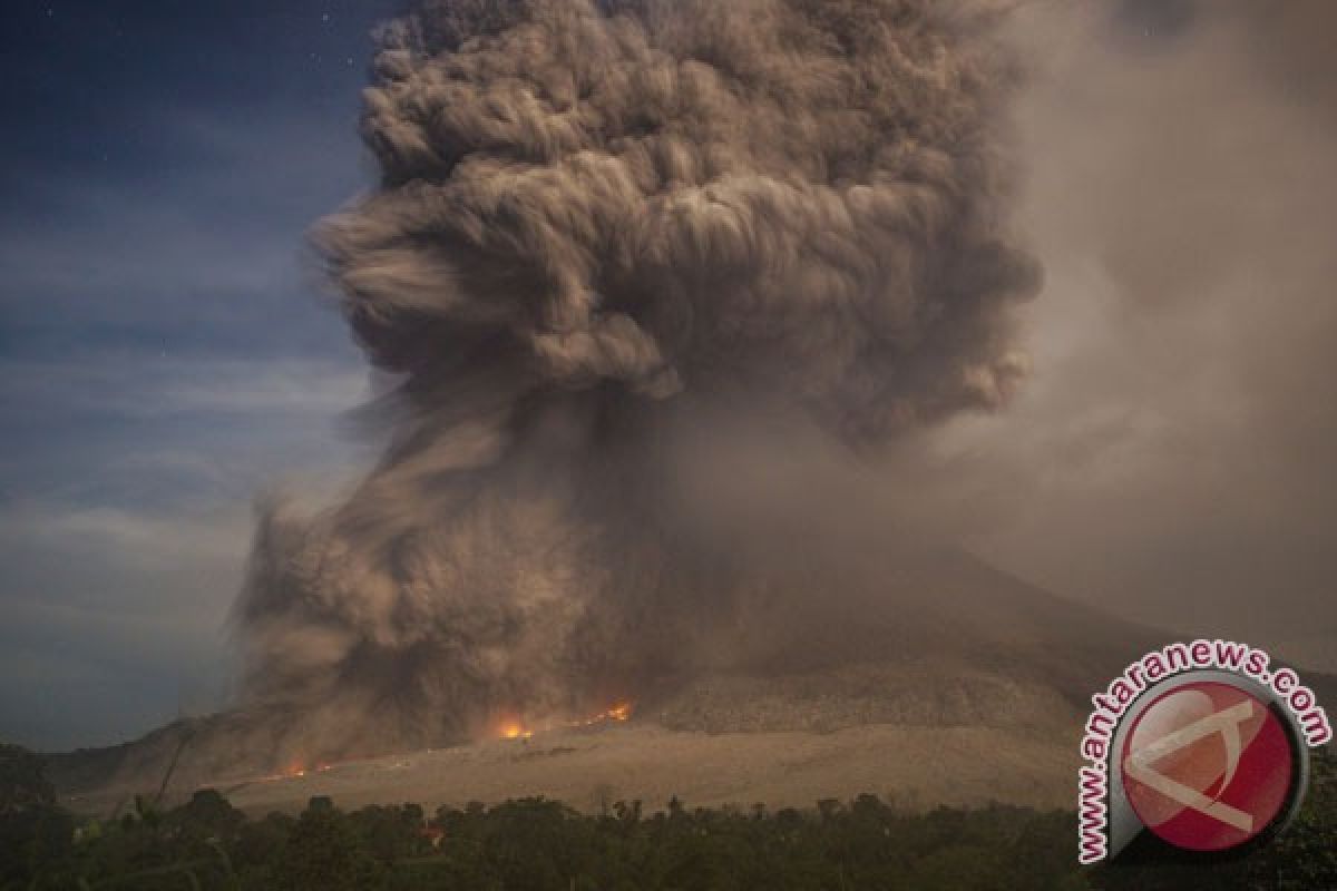 BNPB: Gunung Sinabung masih berpotensi erupsi