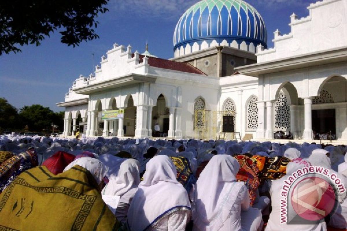 Ribuan PNS dan Pelajar Ikuti Zikir Akbar HUT Kabupaten Bireuen