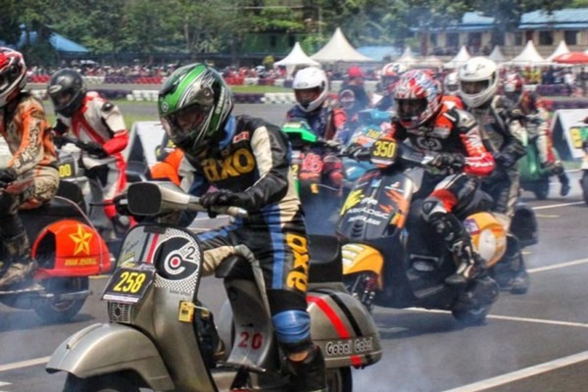 Balap Vespa Scooter Prix 2014 hadir lagi