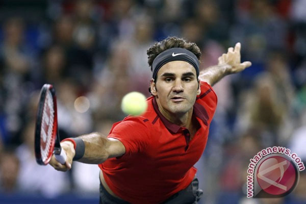 Federer kalahkan Simon untuk juarai Shanghai Masters