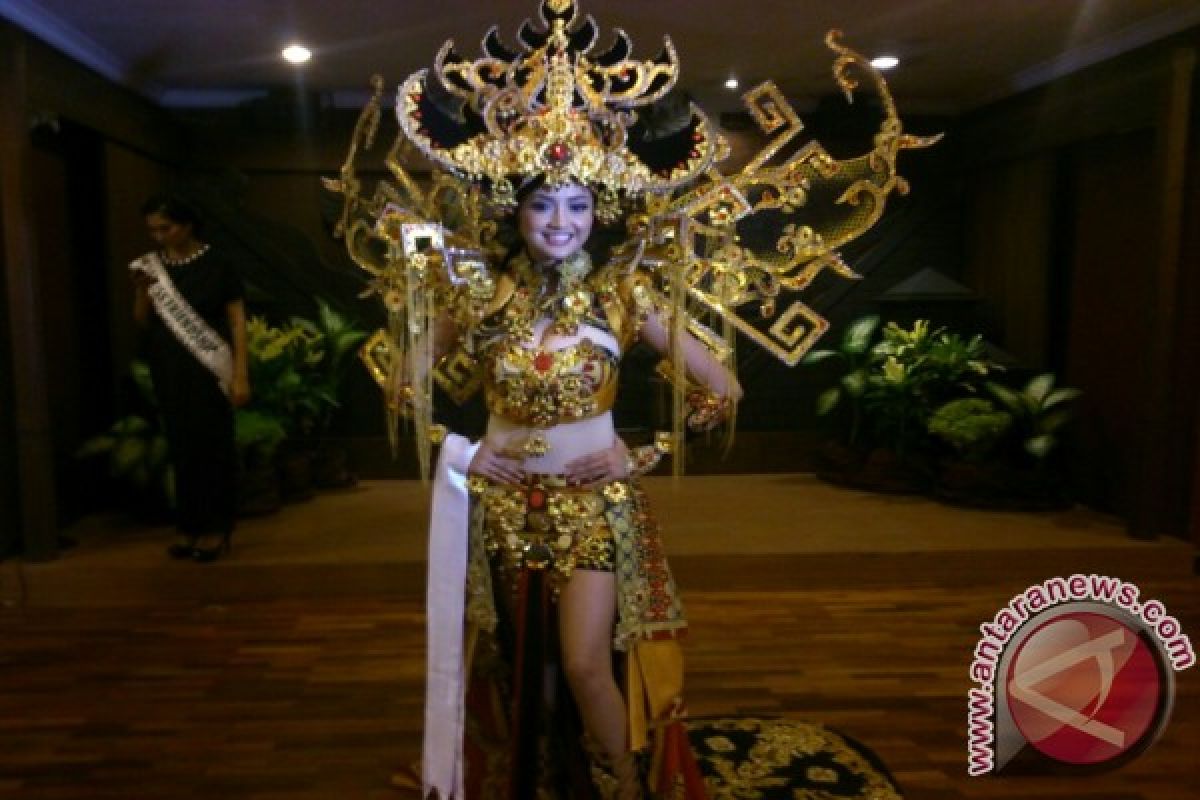 Siger Lampung akan temani Elfin di Miss International