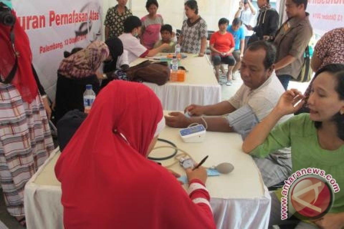 Telkomsel gelar pengobatan Ispa gratis