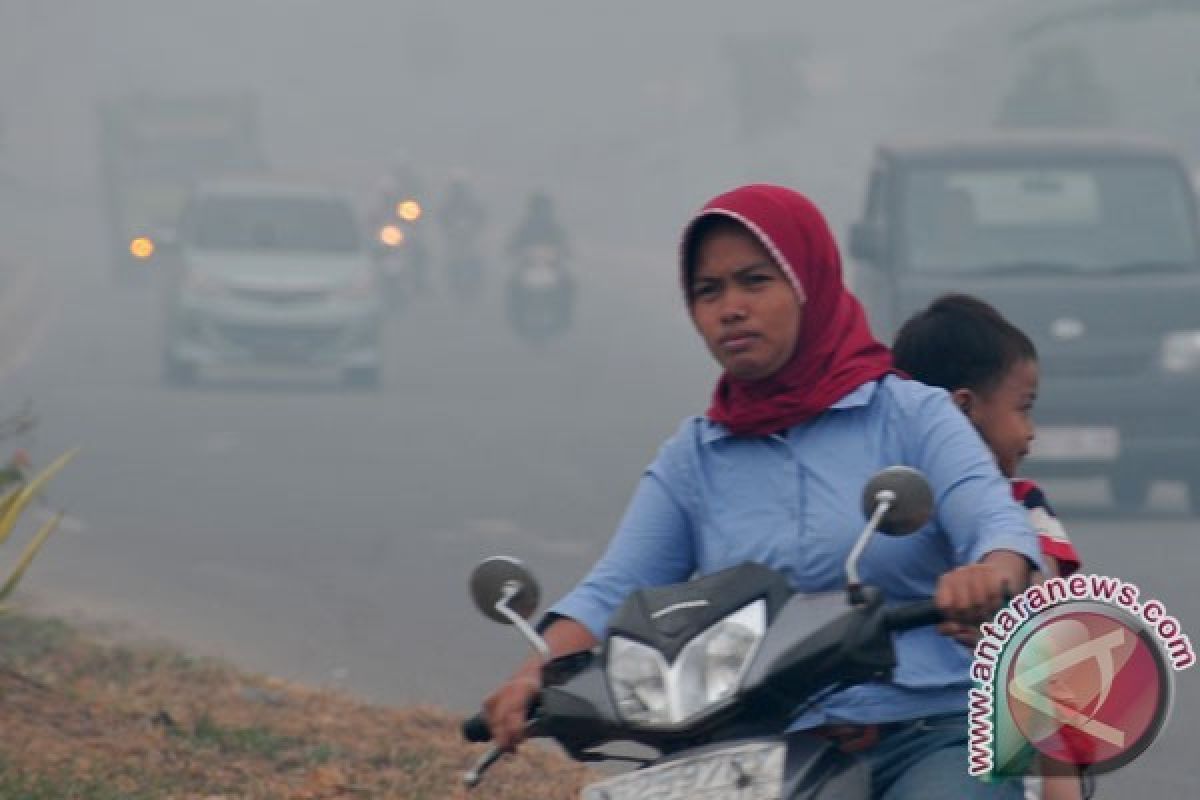 Ribuan Warga Sumsel Salat Minta Hujan