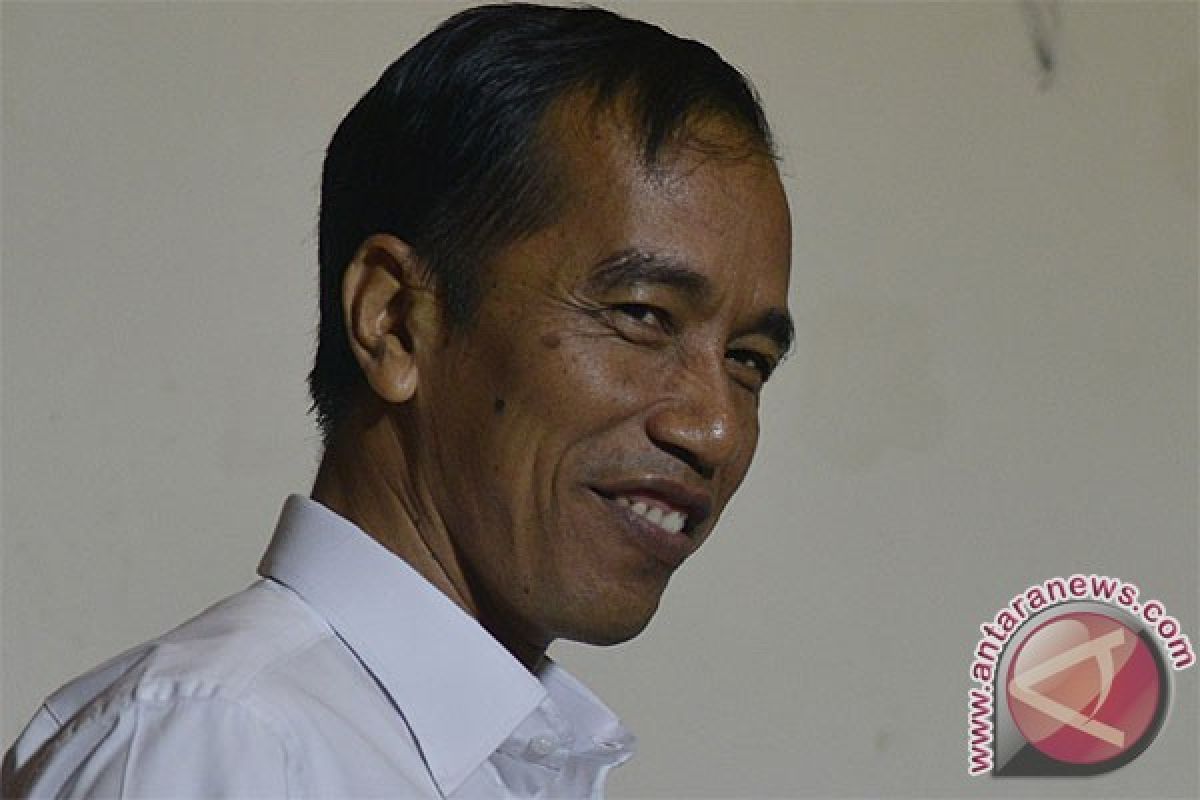 Berbekal sarapan pisang goreng, Jokowi siap dilantik