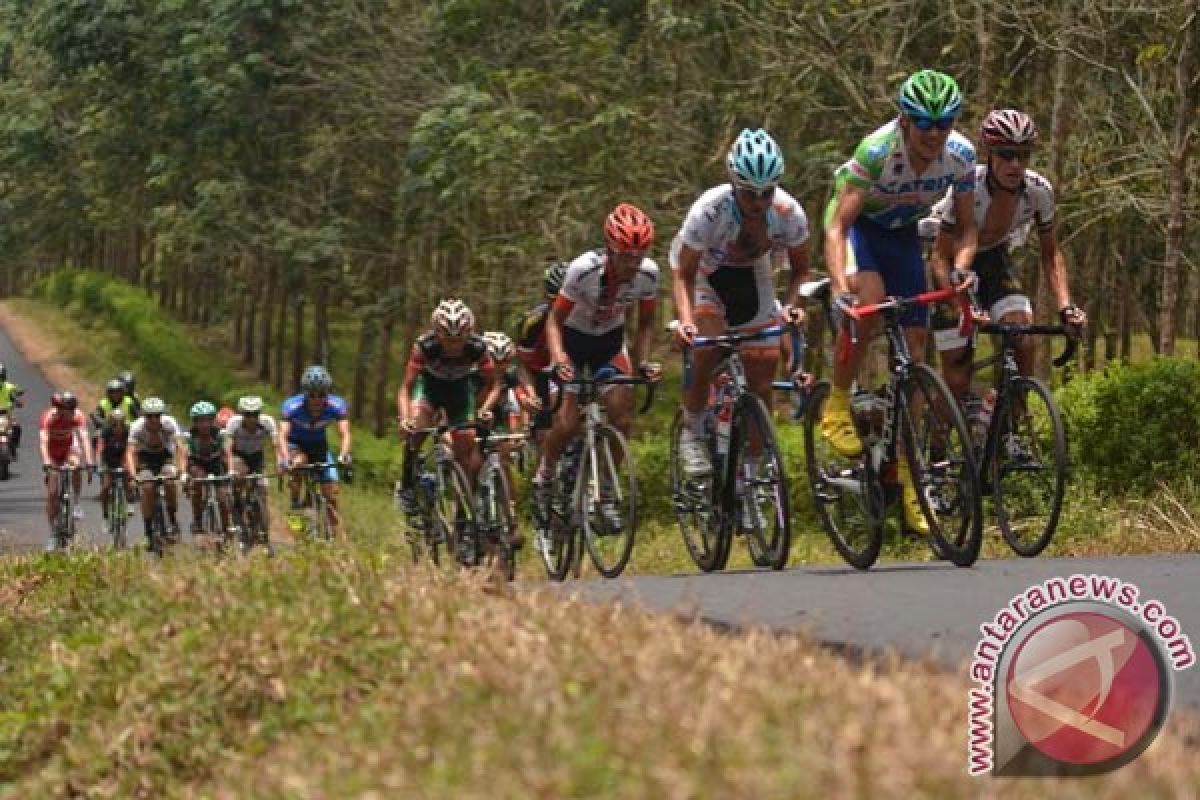 Hasil etape pertama "Tour de Banyuwangi Ijen 2014"