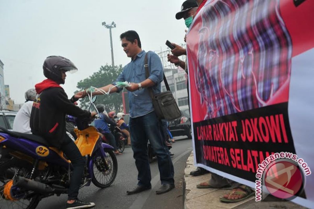 Relawan Jokowi Sumsel gelar aksi simpatik