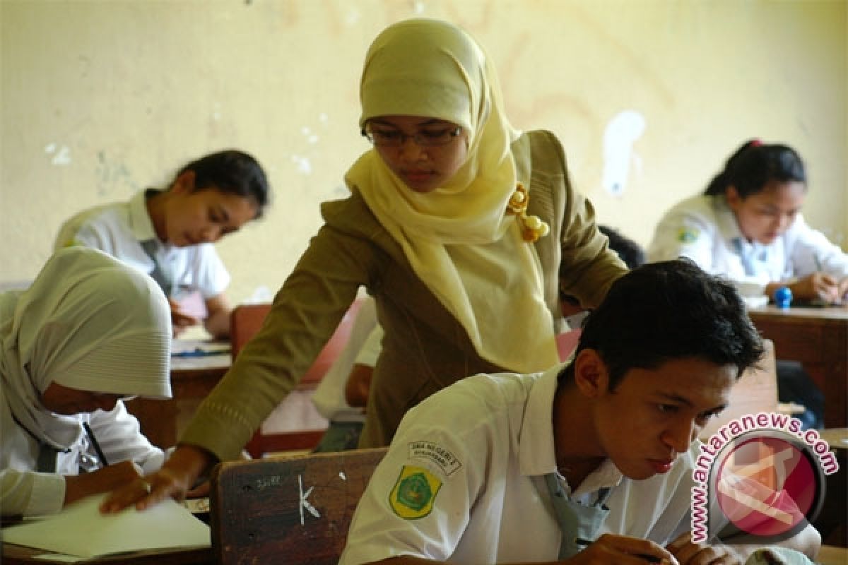 Pemkab Kotawaringin Timur Perpanjang Kontrak 339 Guru