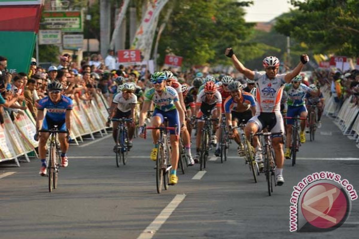 Pebalap Iran menangi etape terakhir Tour de Ijen