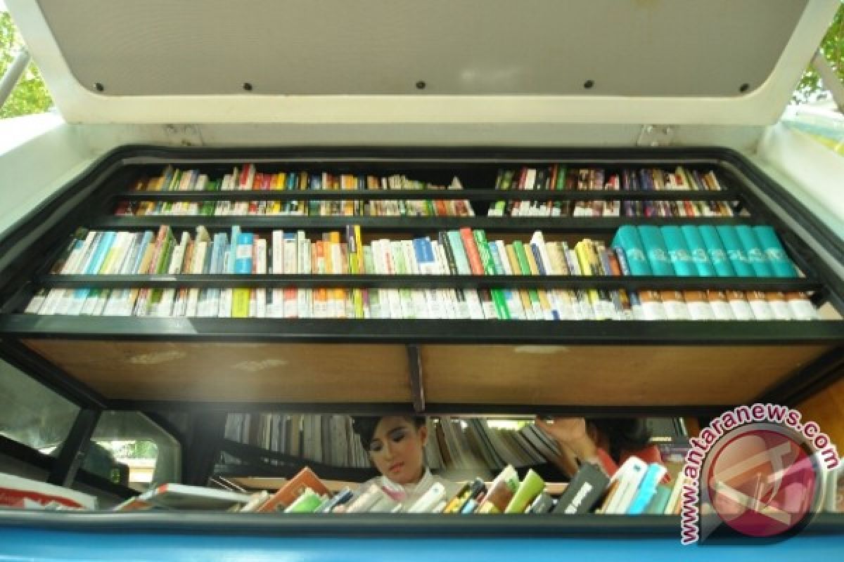 Jakarta Pusat modrenisasi perpustakaan umum