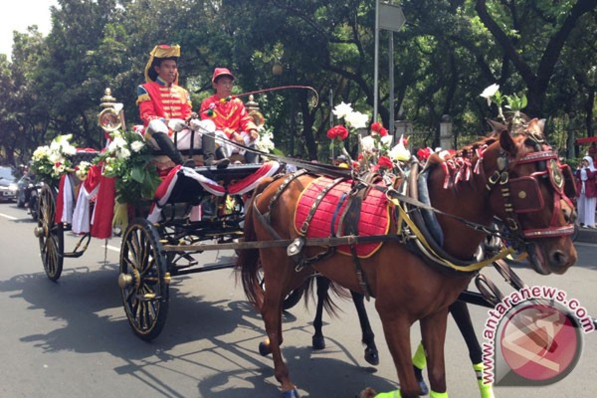 Kereta kuda sudah menunggu Jokowi-JK