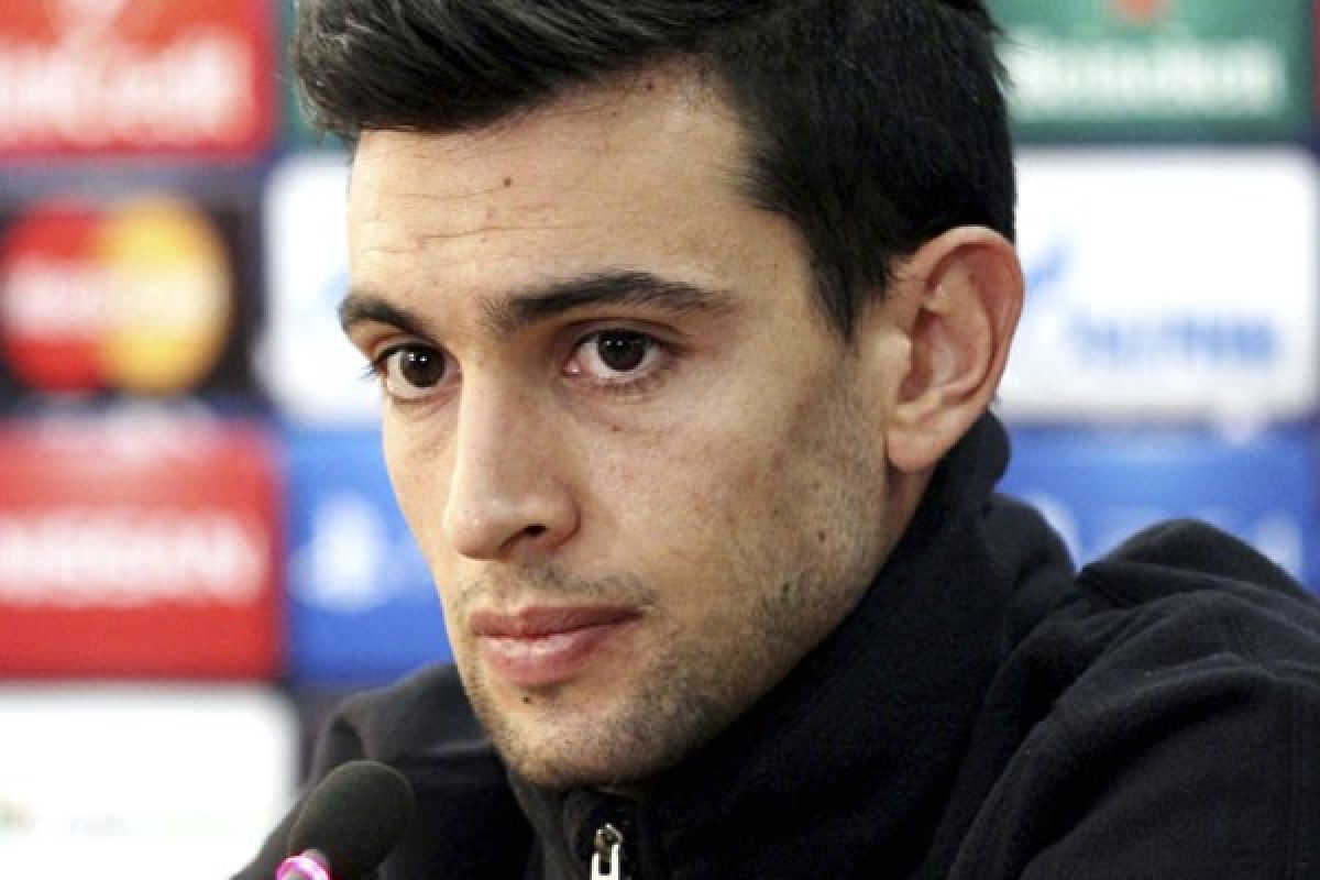 Pastore absen bela Argentina karena robek otot betis