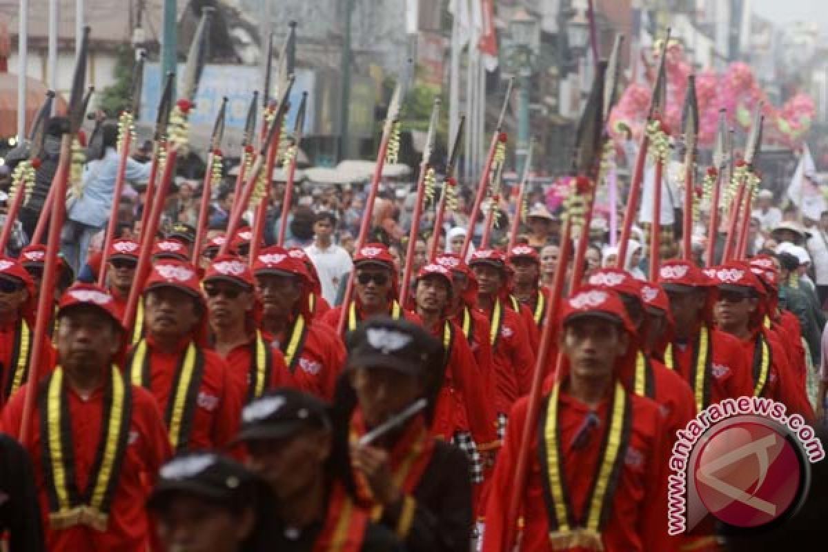 Yogyakarta kaji penerapan satu hari berbahasa Jawa