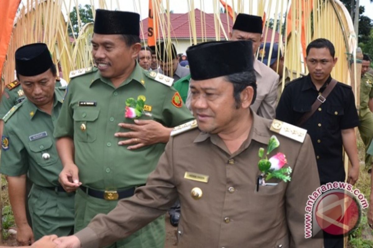 Bupati Gorontalo Utara Dukung Aspirasi Pemekaran Desa 