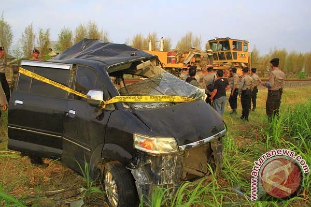 Polisi tewas tertabrak kereta Cirebon sudah dipulangkan