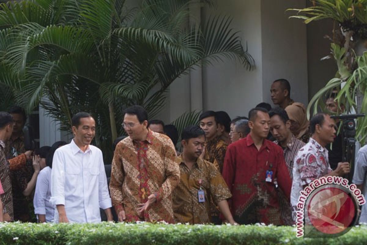 Segenap pejabat DKI bersilaturahim dengan Jokowi