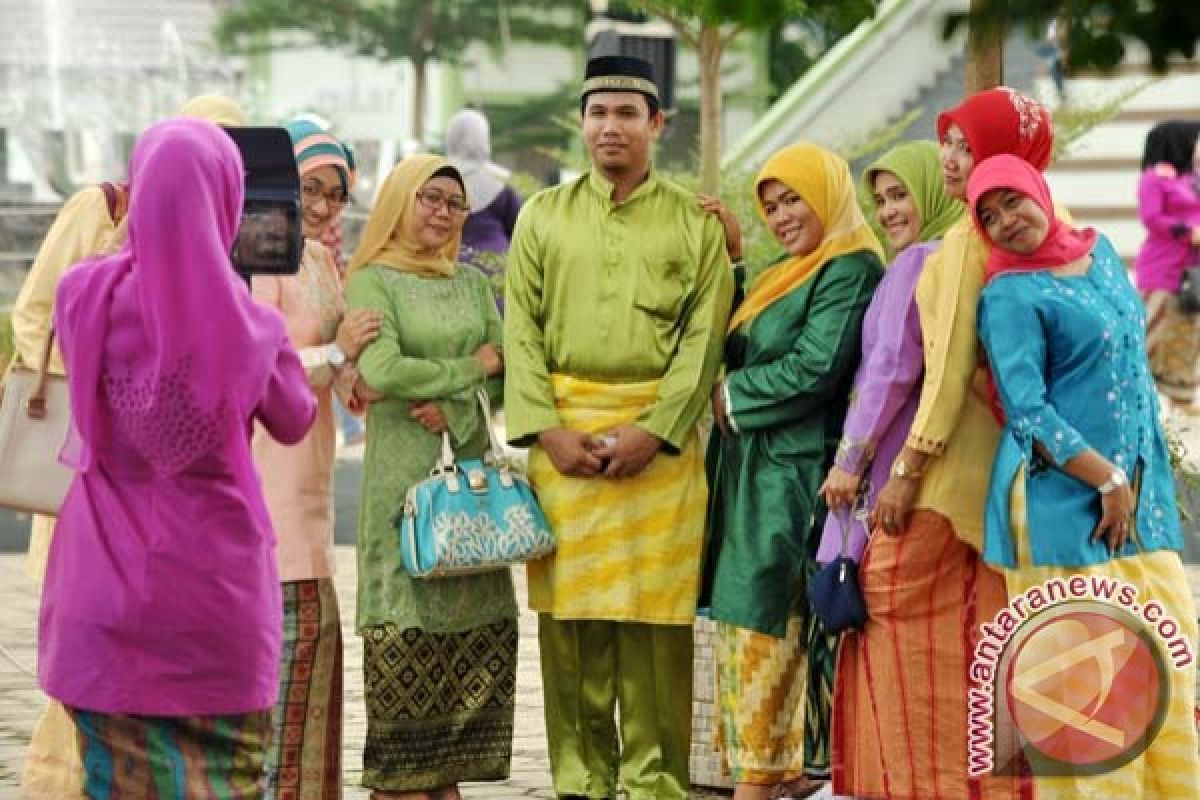 Pekanbaru wajibkan ASN dan THL gunakan pakaian Melayu peringati hari jadi ke-235