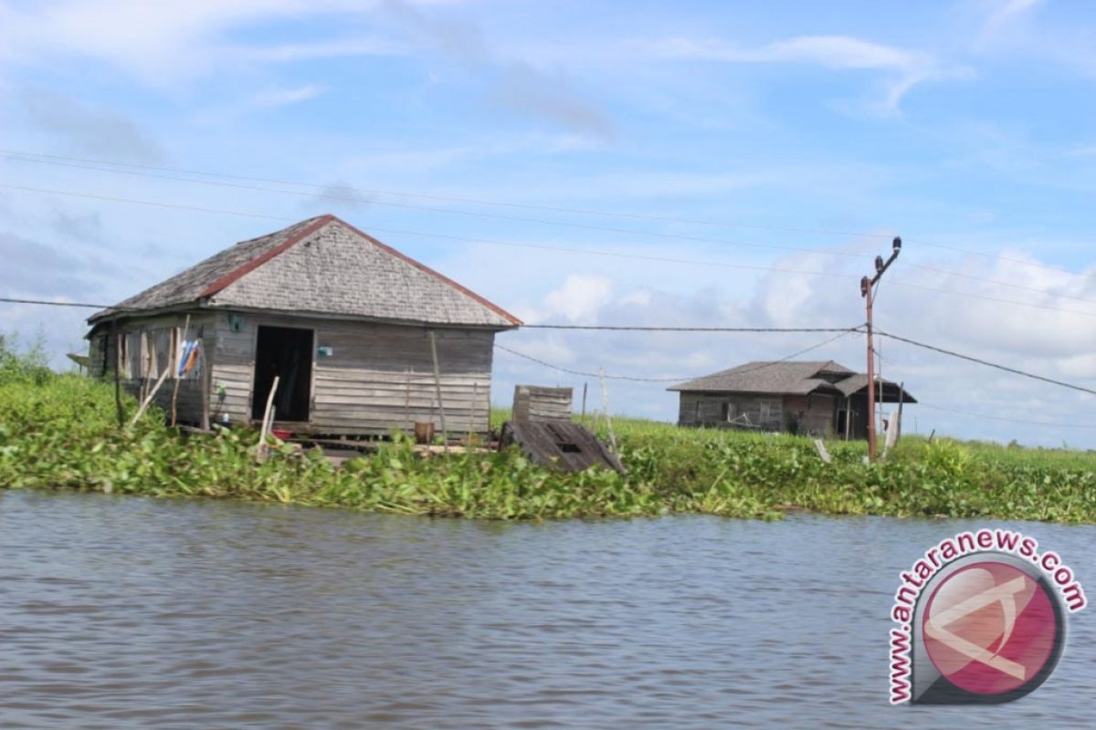 Sembilan Desa Amuntai Terisolasi 