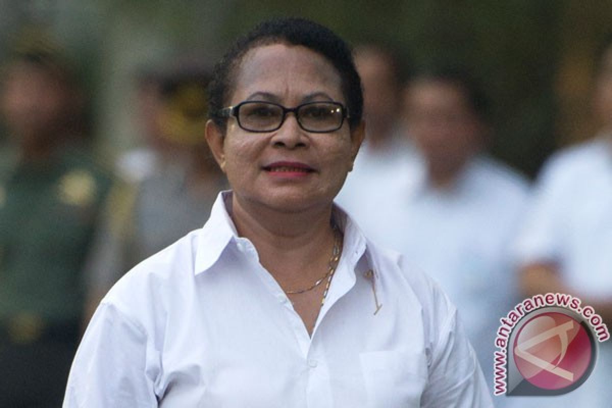 Menteri Yohana Yembise ingin angkat martabat perempuan