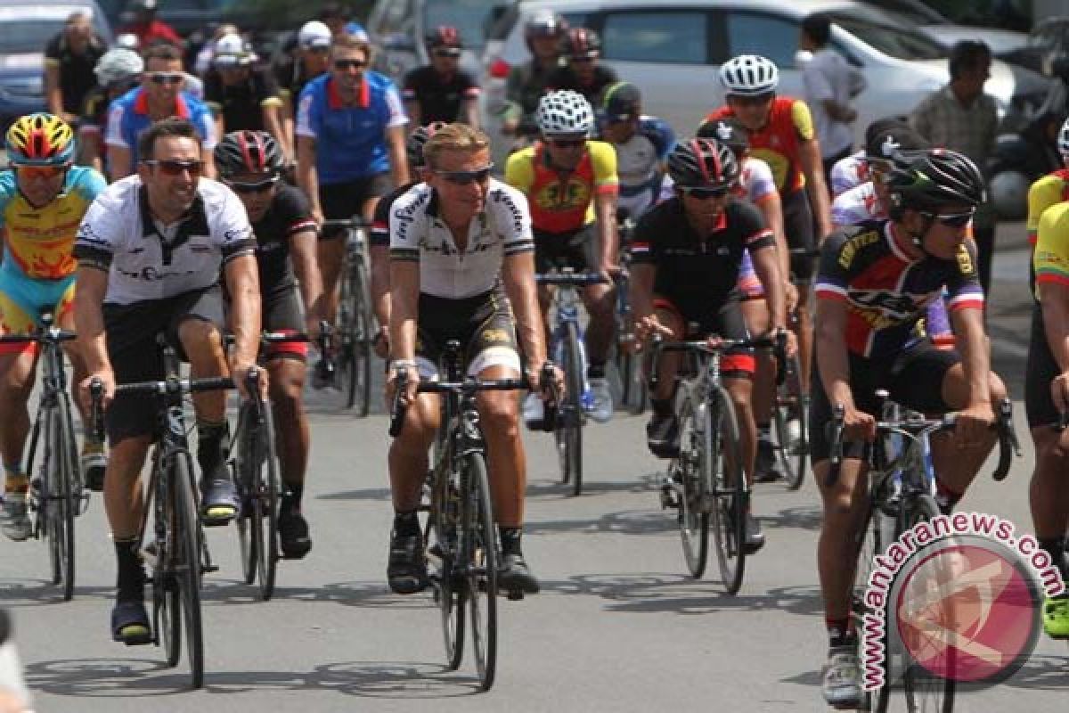 "Tour de Khatulistiwa 2015" perebutkan Rp1 miliar